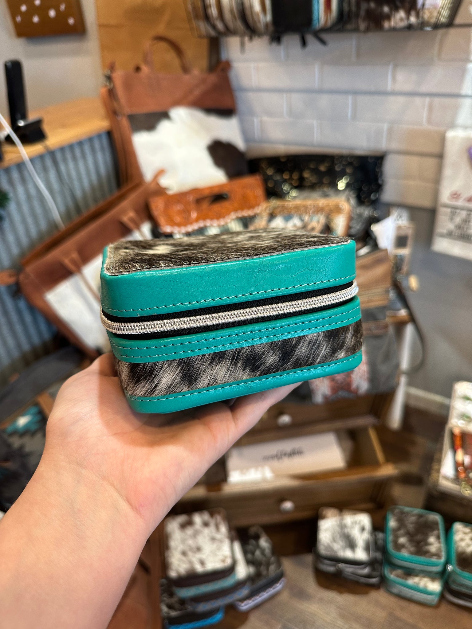 Thirty one jewelry discount case