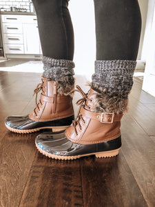Duck boots with fur