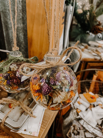 Dried flower or Ornaments